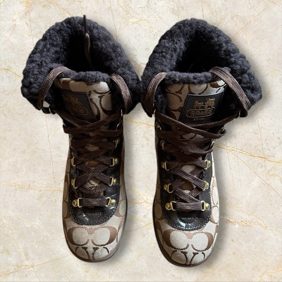 COACH TAILOR SIGNATURE SHORT BOOTS 6.5B - Picture 10 of 12